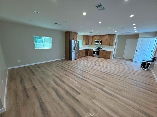 3302 Paraiso Way, La Crescenta, CA 91214