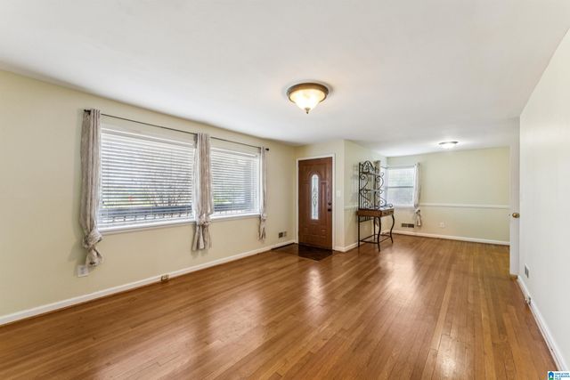 2136 ROCKLAND DRIVE, Hoover, AL 35226