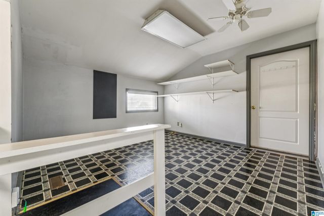 2136 ROCKLAND DRIVE, Hoover, AL 35226