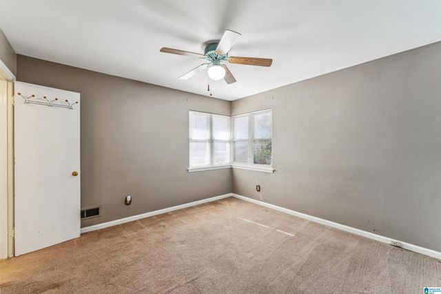 2136 ROCKLAND DRIVE, Hoover, AL 35226