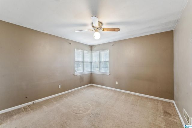 2136 ROCKLAND DRIVE, Hoover, AL 35226