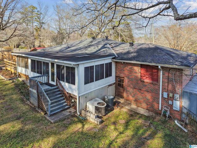 2136 ROCKLAND DRIVE, Hoover, AL 35226