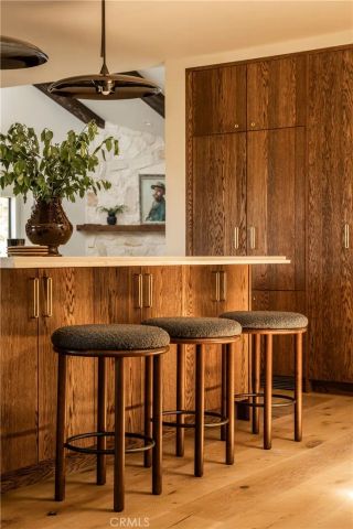 3250 Coldwater Canyon, Studio City, CA 91604