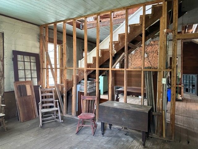 171 E Main Street, Pendleton, SC 29670