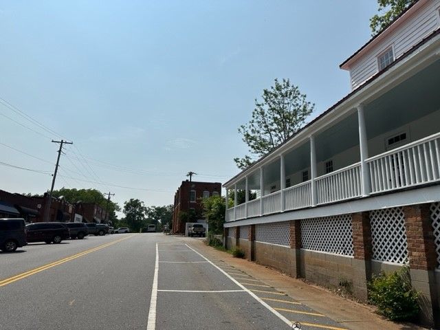 171 E Main Street, Pendleton, SC 29670