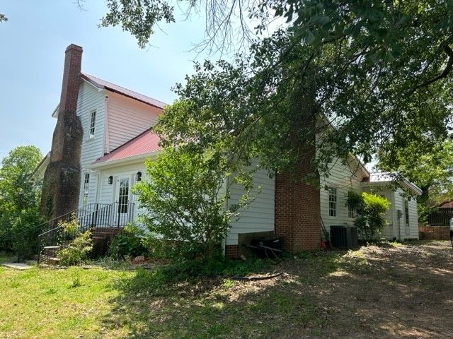 171 E Main Street, Pendleton, SC 29670