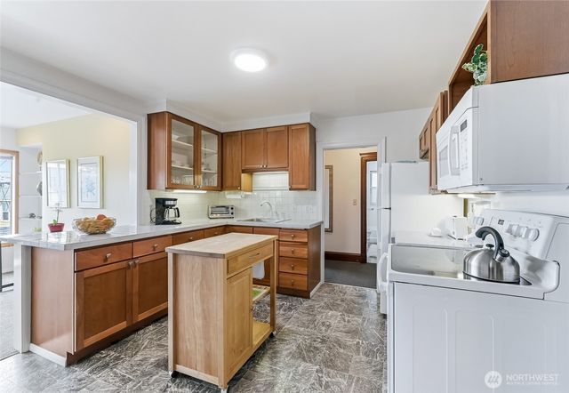 2025 Boylston Avenue E, Seattle, WA 98102