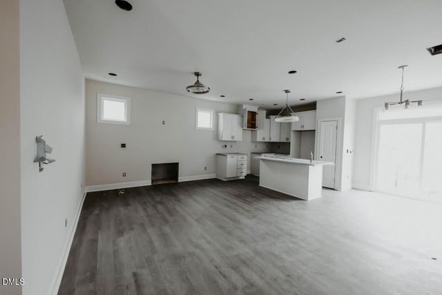 305 E Perry Avenue, Wake Forest, NC 27587