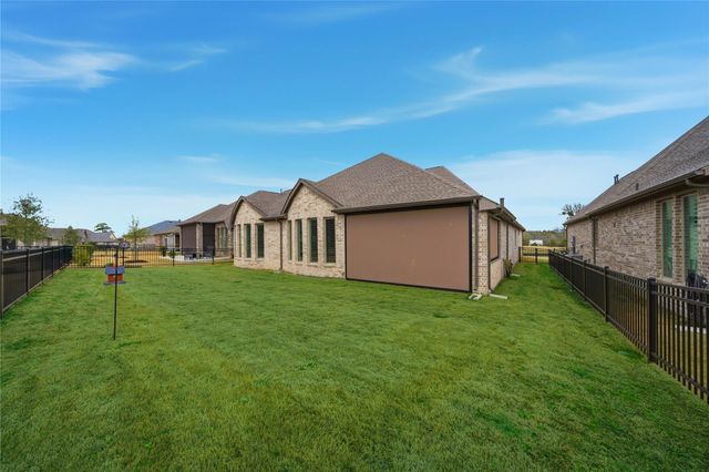 10131 Lehman Drive, Willis, TX 77318