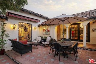 542 N Detroit Street, Los Angeles, CA 90036