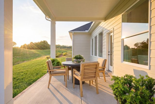 840 Drivers Cir, Columbia, TN 38401