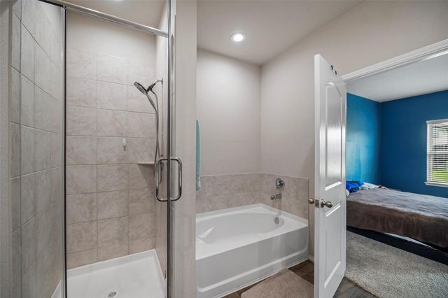 15222 Dinnet Berm Drive, Humble, TX 77346