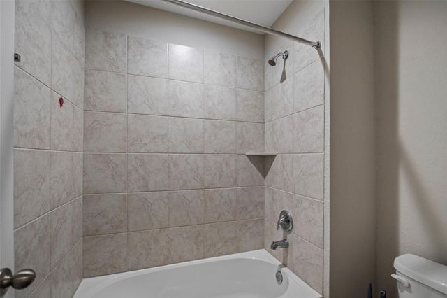 15222 Dinnet Berm Drive, Humble, TX 77346