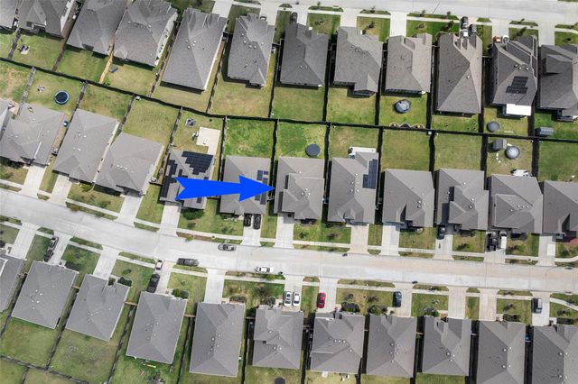 15222 Dinnet Berm Drive, Humble, TX 77346