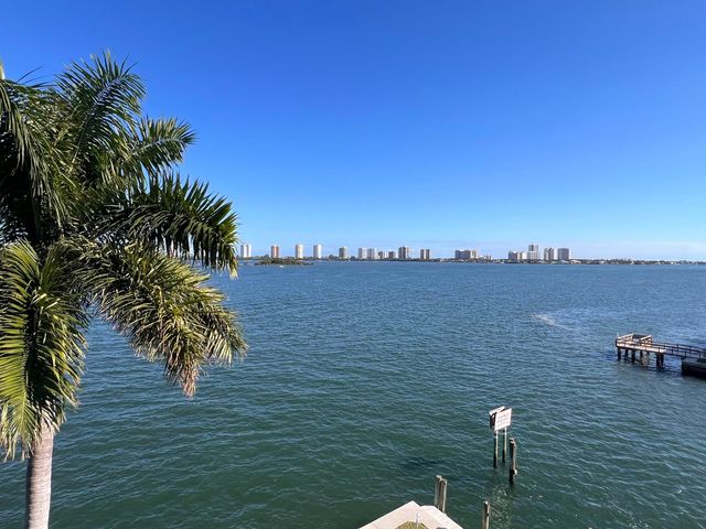 100 Paradise Harbour Boulevard 506, North Palm Beach, FL 33408