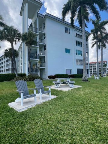 100 Paradise Harbour Boulevard 506, North Palm Beach, FL 33408