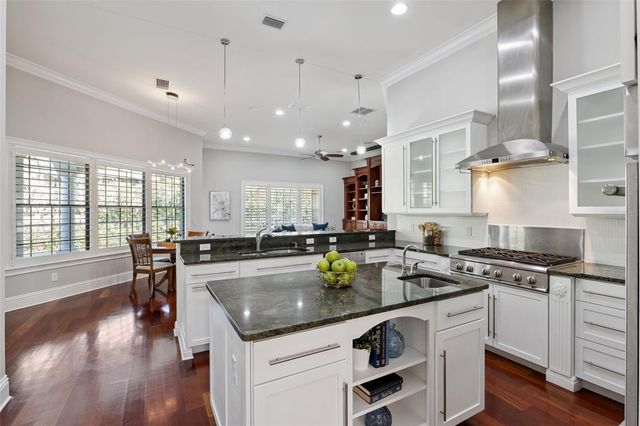 1705 ELIZABETHS WALK, Winter Park, FL 32789