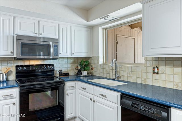 9021 E Sierra Street, Tucson, AZ 85710