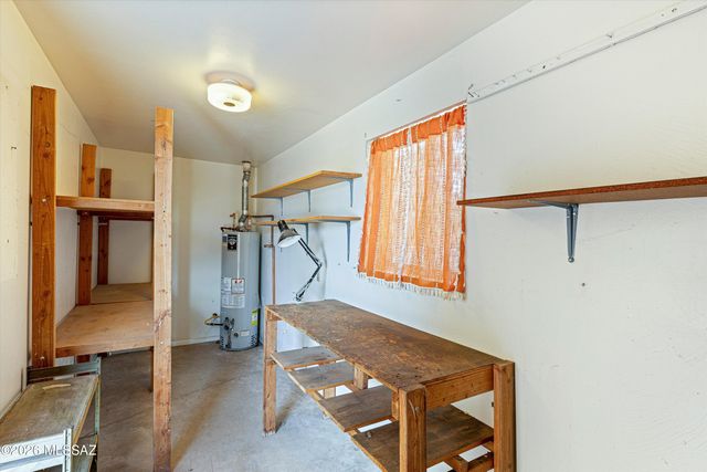 9021 E Sierra Street, Tucson, AZ 85710