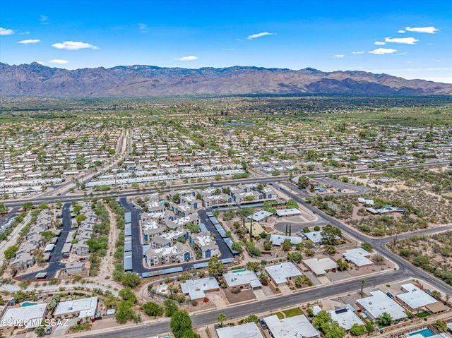9021 E Sierra Street, Tucson, AZ 85710