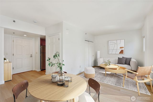 505 E Denny Way #A304, Seattle, WA 98122