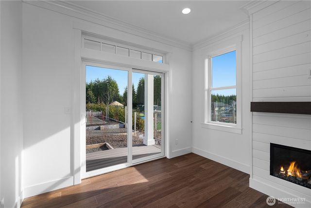 4 Springboard Street, Pacific Beach, WA 98571