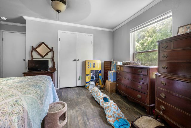 120 Huling Drive, Azle, TX 76020