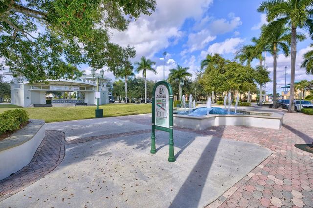 142 Ennis Lane, Jupiter, FL 33458