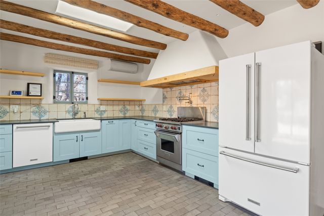 2347 Botulph Road, Santa Fe, NM 87505