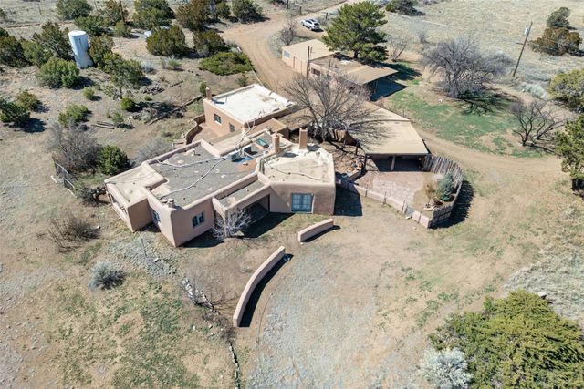 2347 Botulph Road, Santa Fe, NM 87505