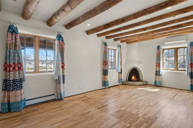 2347 Botulph Road, Santa Fe, NM 87505