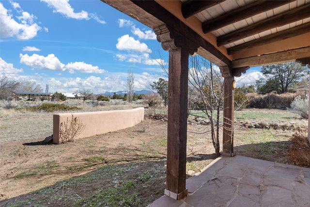 2347 Botulph Road, Santa Fe, NM 87505
