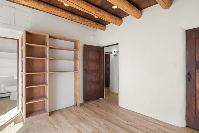 2347 Botulph Road, Santa Fe, NM 87505