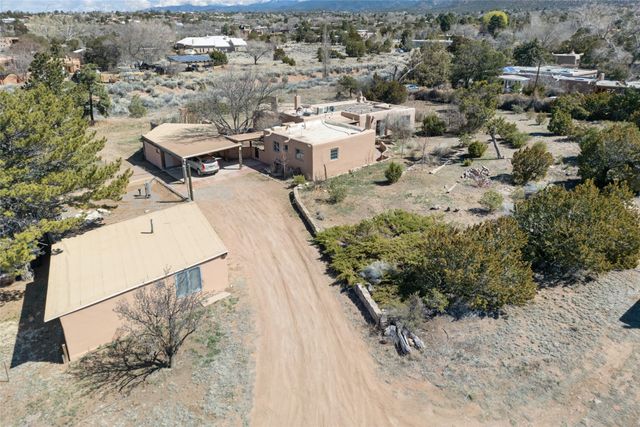 2347 Botulph Road, Santa Fe, NM 87505