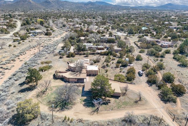 2347 Botulph Road, Santa Fe, NM 87505