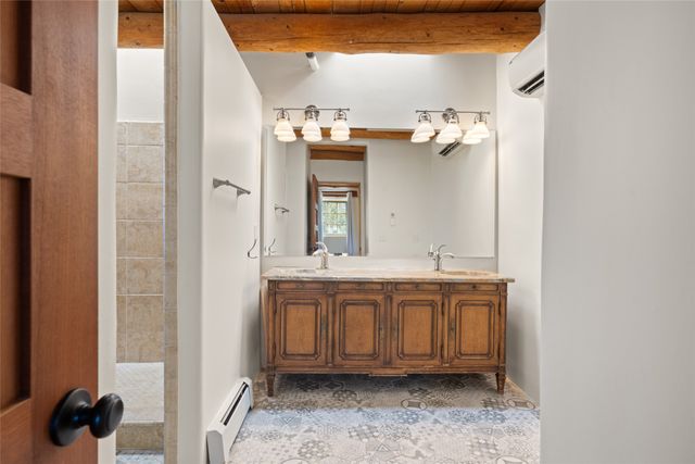 2347 Botulph Road, Santa Fe, NM 87505