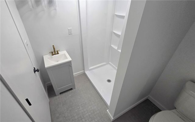 4560 Friendship Ave, Bloomfield, PA 15224