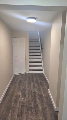 4560 Friendship Ave, Bloomfield, PA 15224