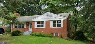 9326 WELLINGTON ST, Lanham, MD 20706