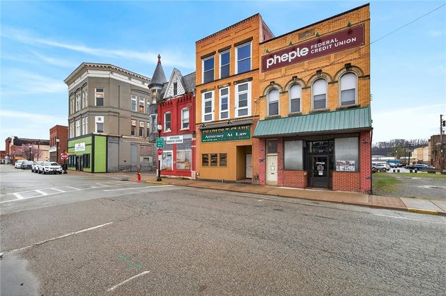 210 E 5th Ave, Tarentum, PA 15084
