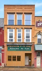 210 E 5th Ave, Tarentum, PA 15084