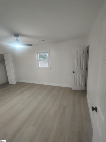 306 Spruce Street, Spartanburg, SC 29303