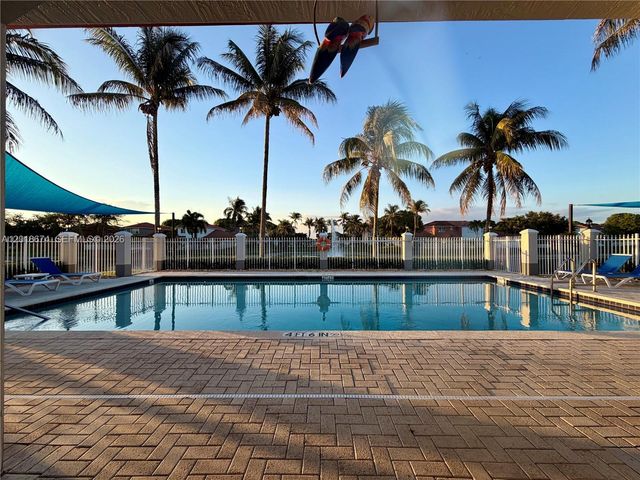 16336 SW 48th Ter 16336, Miami, FL 33185