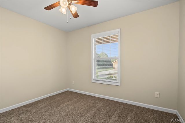 16347 Creek, Moundville, AL 35474