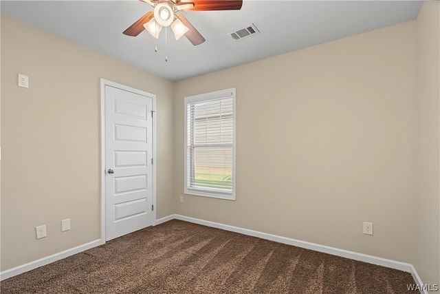 16347 Creek, Moundville, AL 35474
