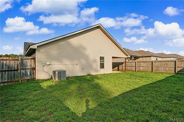 16347 Creek, Moundville, AL 35474