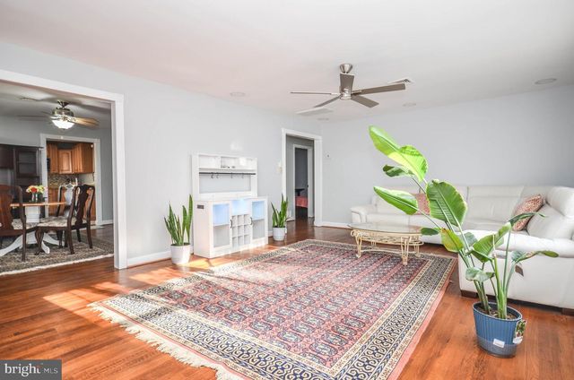 9801 BELHAVEN RD, Bethesda, MD 20817