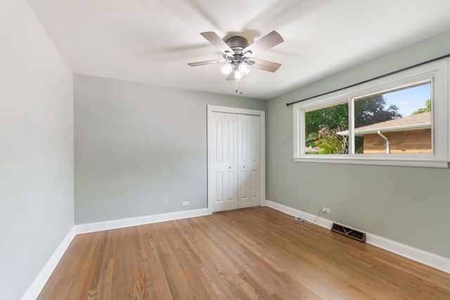4600 W 101st Street, Oak Lawn, IL 60453