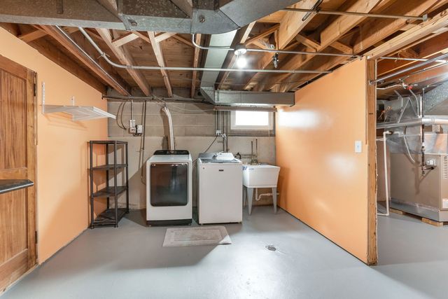 4600 W 101st Street, Oak Lawn, IL 60453