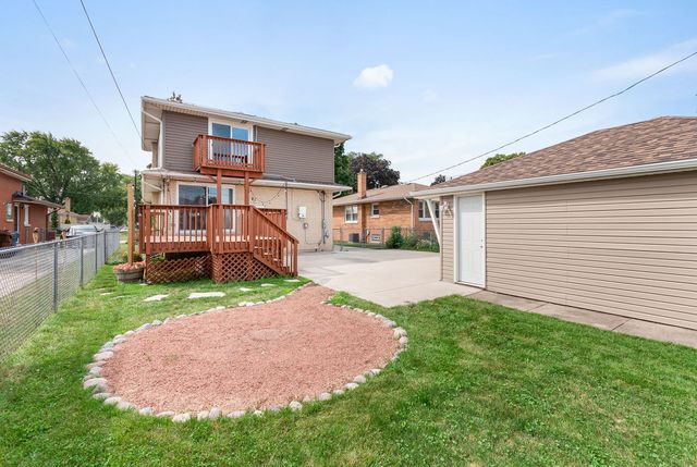 4600 W 101st Street, Oak Lawn, IL 60453